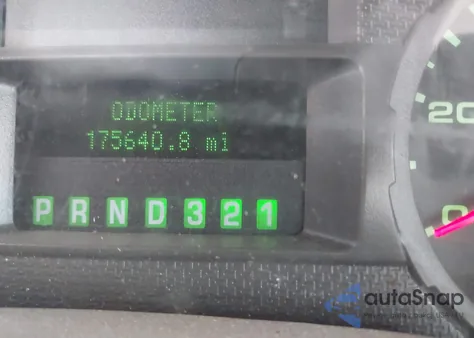 2008 Ford F-250 King Ranch/Lariat/Xl/Xlt z USA, uszkodzony, nr VIN 1FTSW20548EE55575